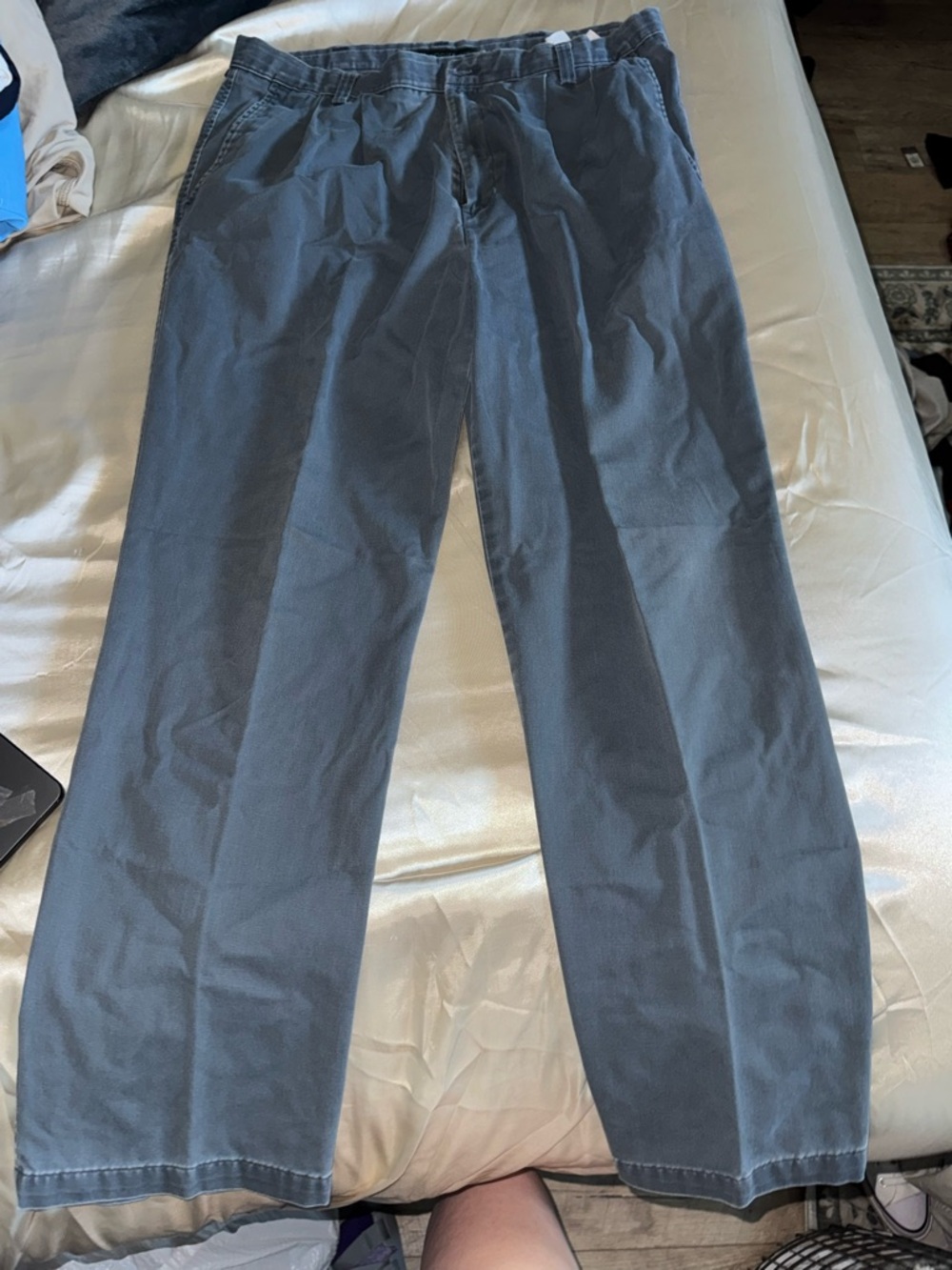 Dockers Men's Straight-Leg Chinos in Charcoal Gray